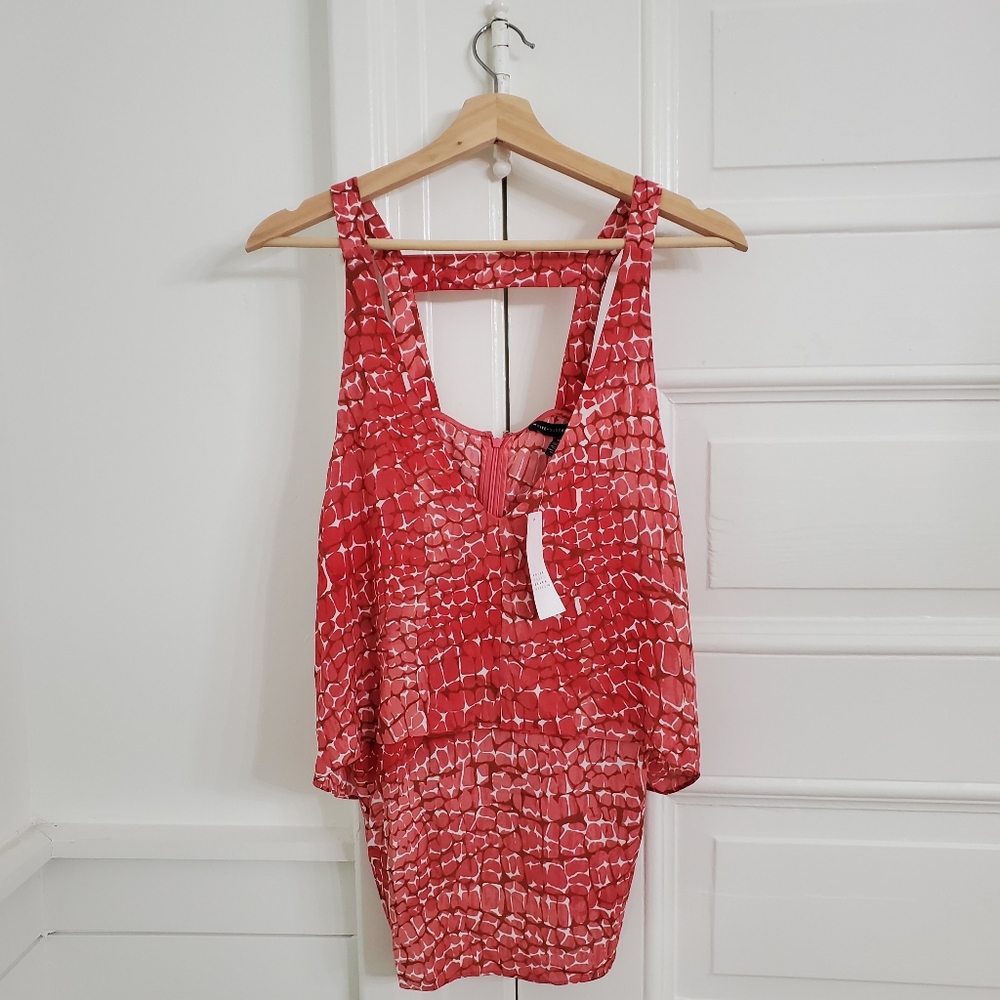 White House Black Market Croc tiered shell red m